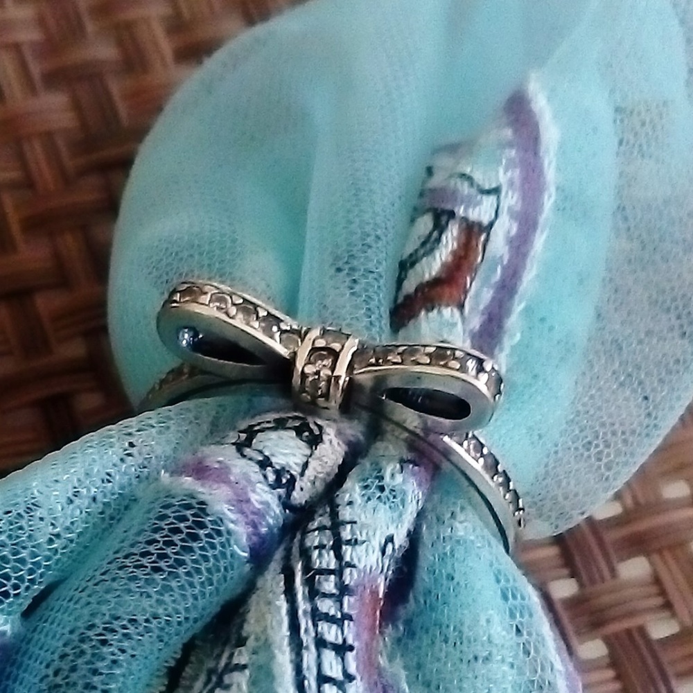 Bowknot ring - Picture 1 of 7